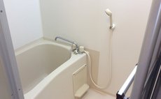 新潟県魚沼市の元ホテル仕様の民泊施設