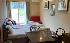 GUEST HOUSE 赤煉瓦