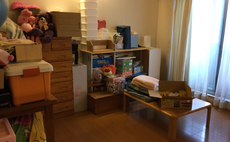 Homestay style , spend time with your host family